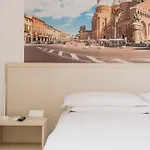 Апартаменты M14 Skyview Center
